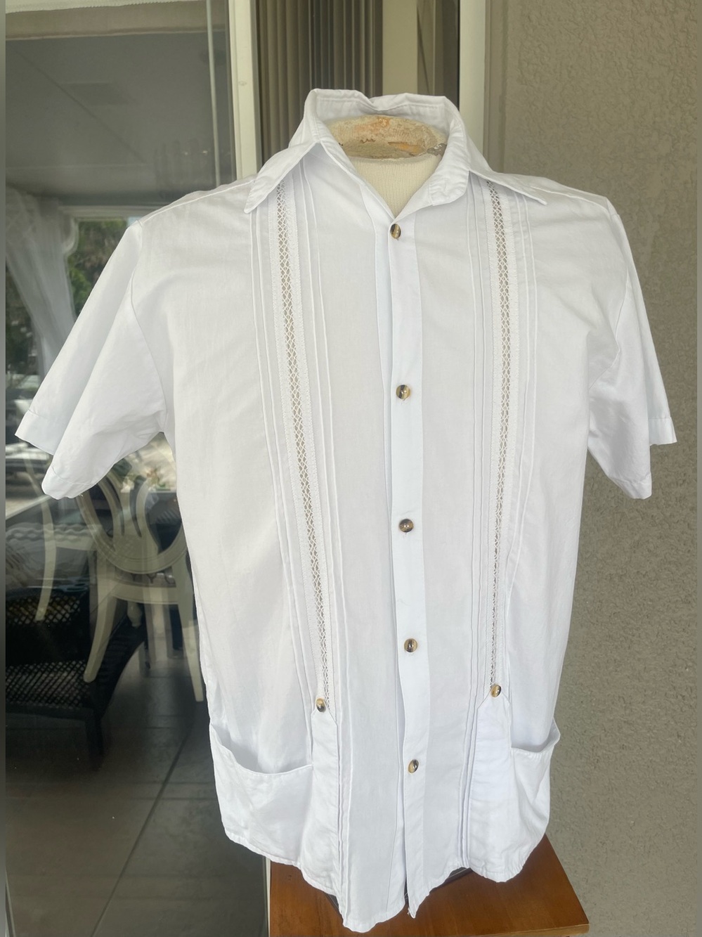 Men's White Short-Sleeve Embroidered Button-Down Shirt